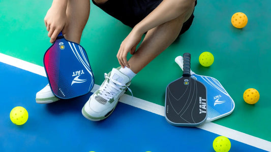 Fiberglass vs. Carbon Fiber Pickleball Paddles: Which One is Right for You?